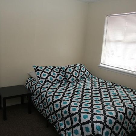 2 Bed/ 1 Bath Next To Ft. Sill Apartment Lawton Exterior photo