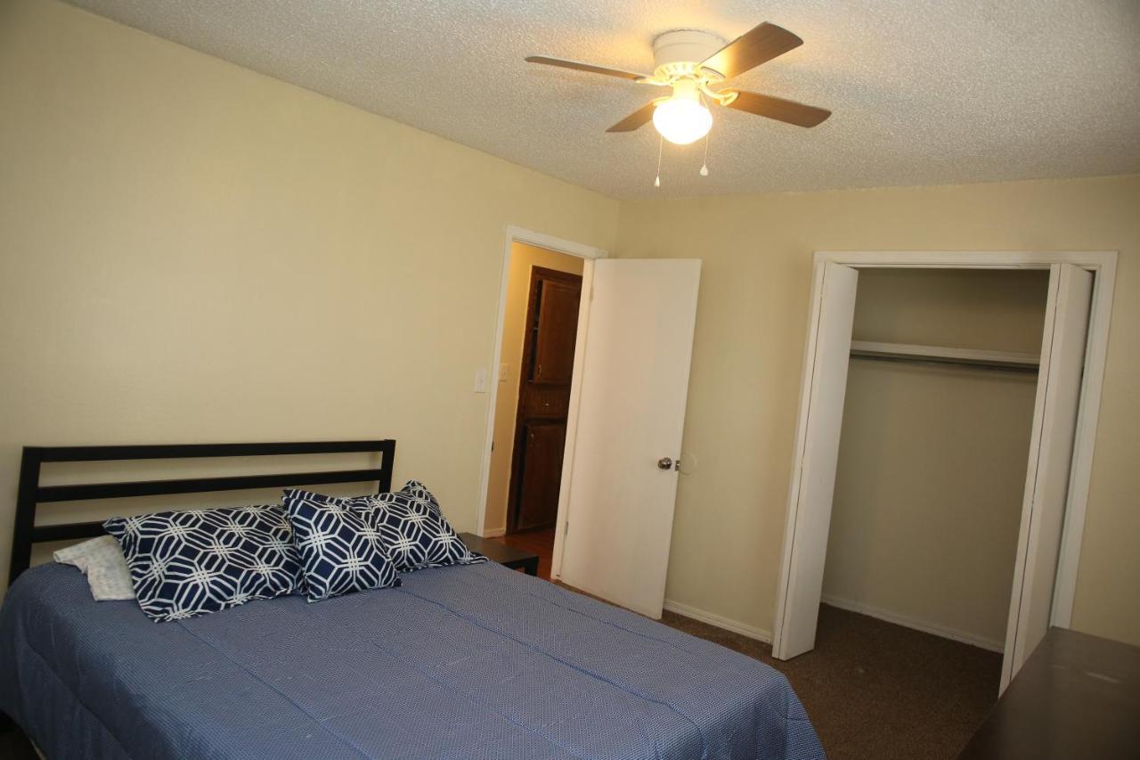 2 Bed/ 1 Bath Next To Ft. Sill Apartment Lawton Exterior photo